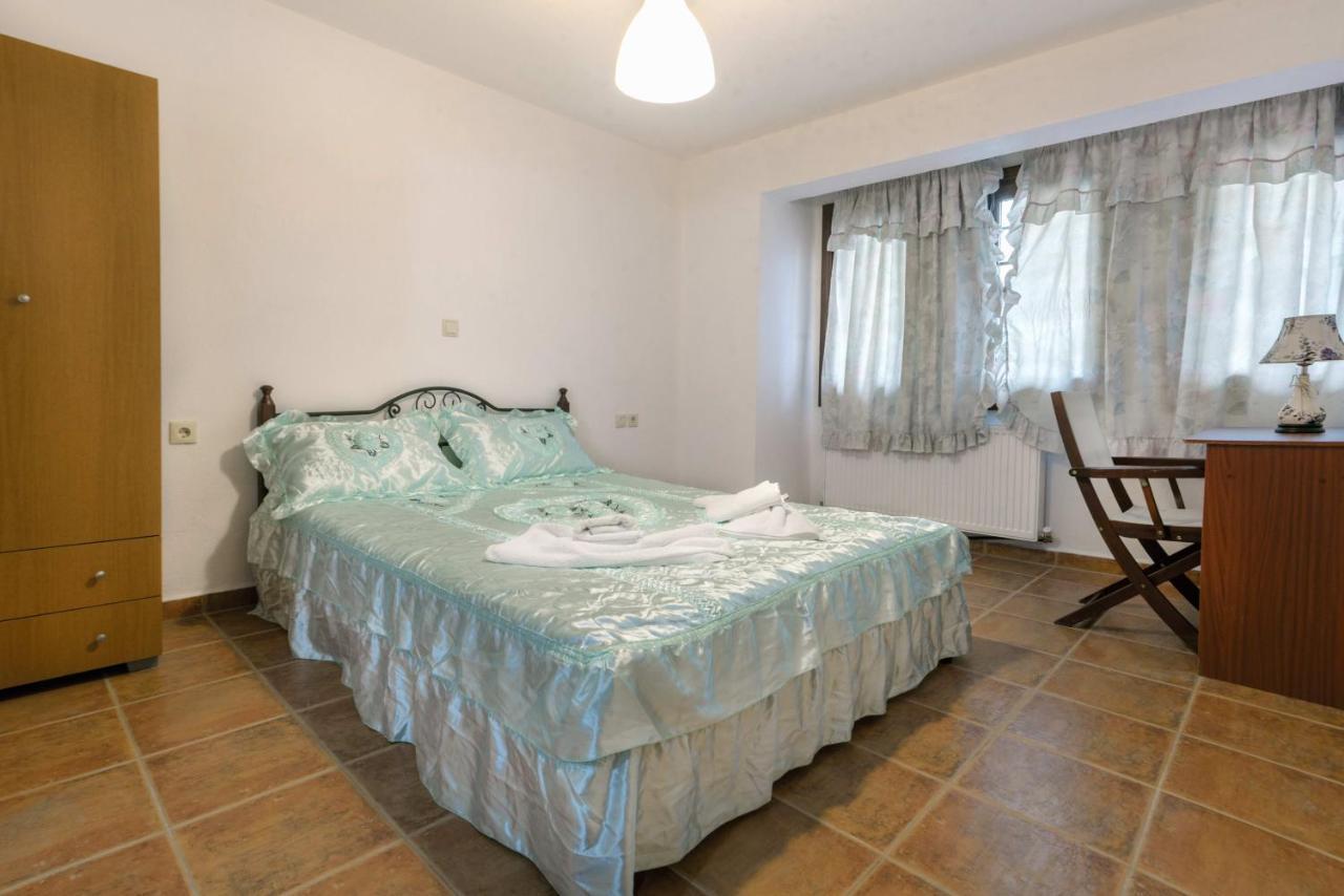 Danai House Apartment Nea Roda Exterior photo